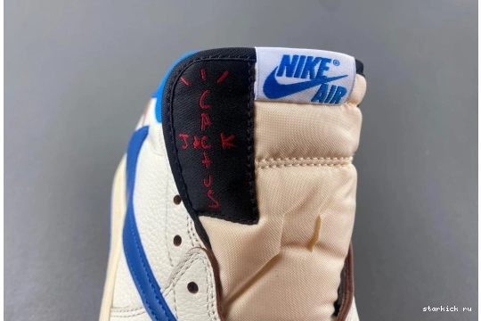 DM7866-104 SP DM7866-104 TRAVIS  1 LOW RETRO OG SCOTT  JORDAN 1030